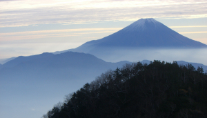 小笊越しの富士山
