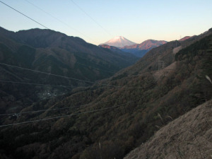 厳道峠手前から