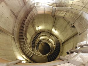 白丸ダムの階段